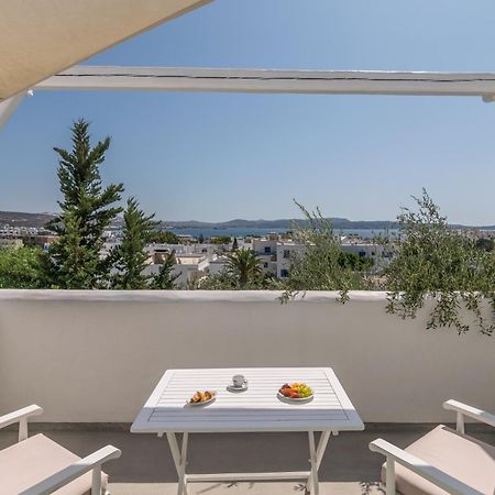 Thalassitra Private Pool Suites Adamantas  Bagian luar foto