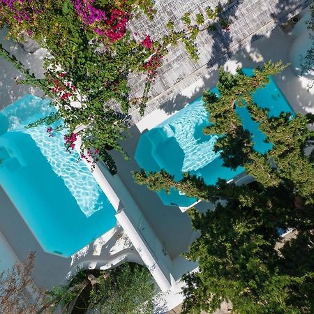 Thalassitra Private Pool Suites Adamantas  Bagian luar foto