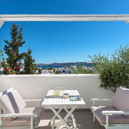 Thalassitra Private Pool Suites Adamantas  Bagian luar foto